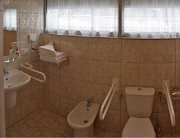 Villa Centrum With Access Kitchen (Adults Only) Zielona Góra Habitación foto